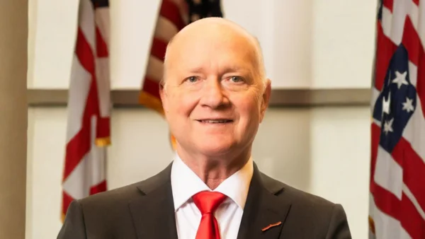 Hometown Hero Banners campaign open for submissions through October 15 in Baton Rouge