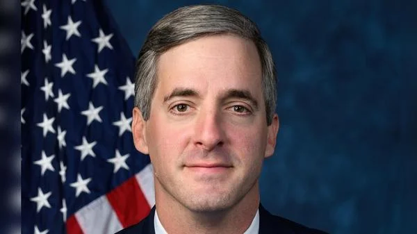 Brad Knott criticizes foreign healthcare systems and promotes tech leadership in recent posts