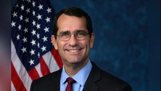Congressman Derek Schmidt highlights USDA partnerships and tax relief efforts in Kansas