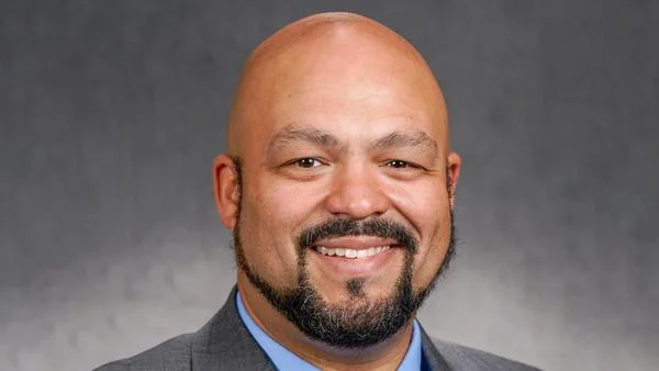 Walter Hudson posts critical remarks on government oversight and culture via Twitter