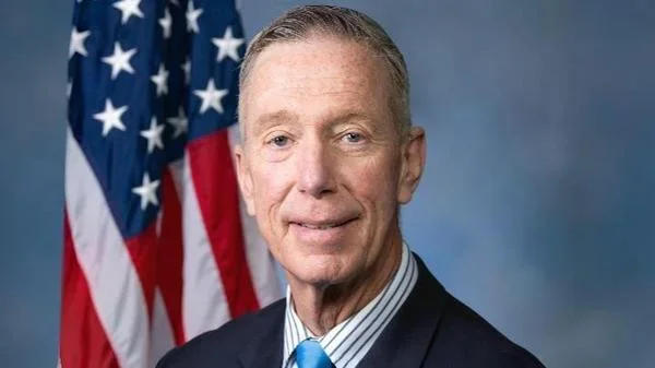 Stephen F. Lynch highlights press freedom, union support, and immigration concerns
