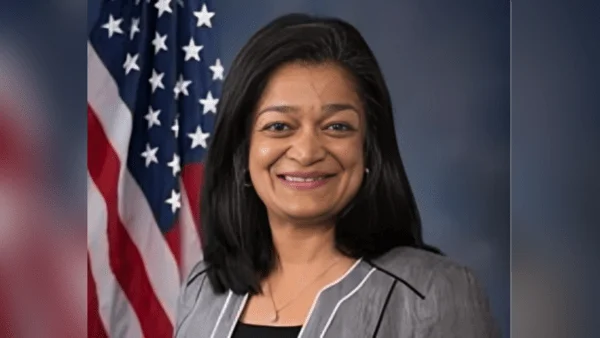 Pramila Jayapal calls for prison reform and AI regulation in September social media posts