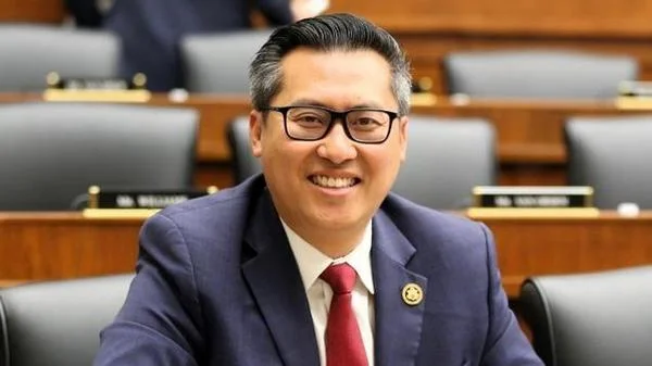 Rep. Vince Fong highlights economic progress, new aviation training funds, and small business recognition